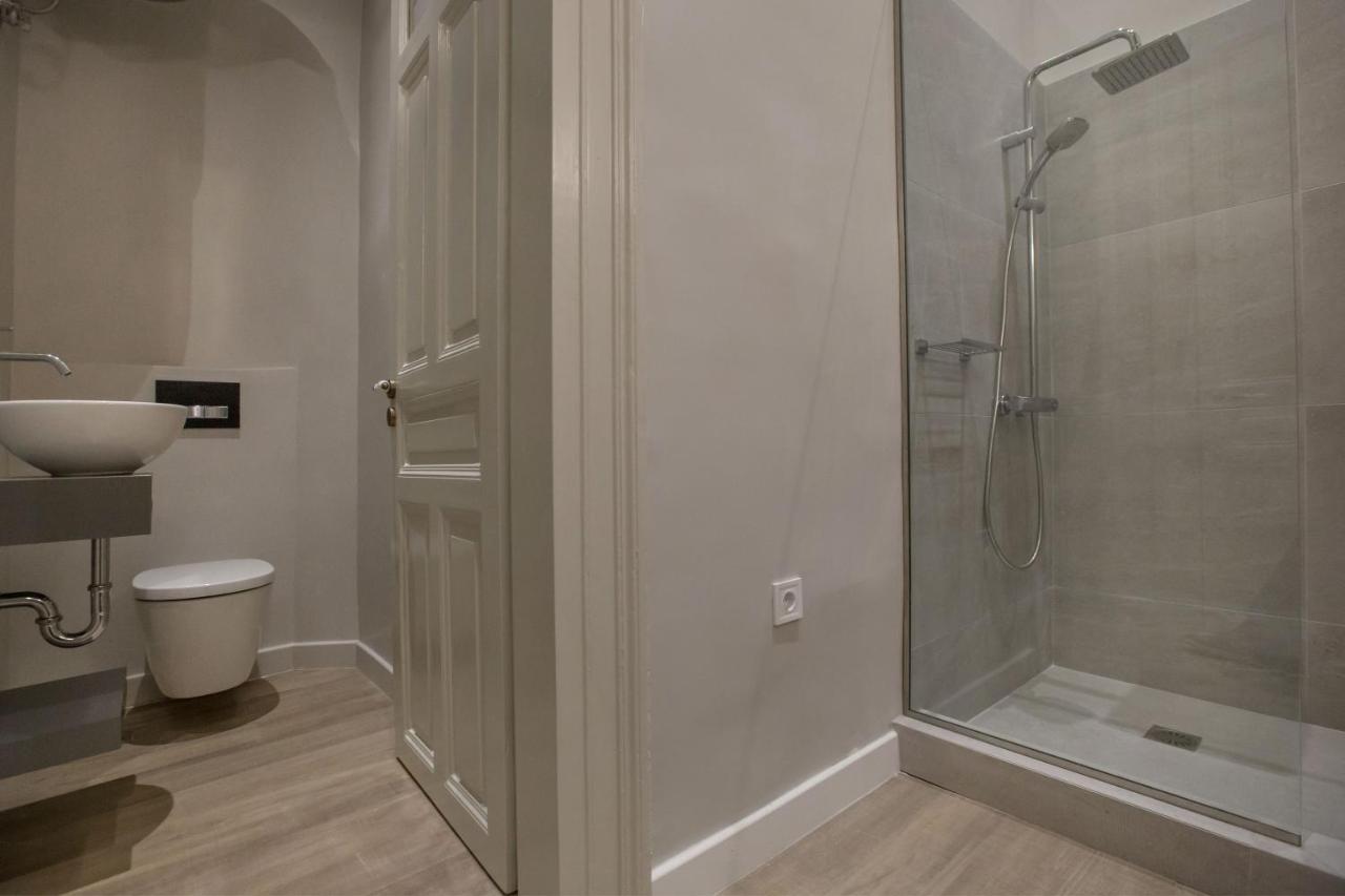 Sophisticated Apartment In Syntagma By Ghh Ateny Zewnętrze zdjęcie