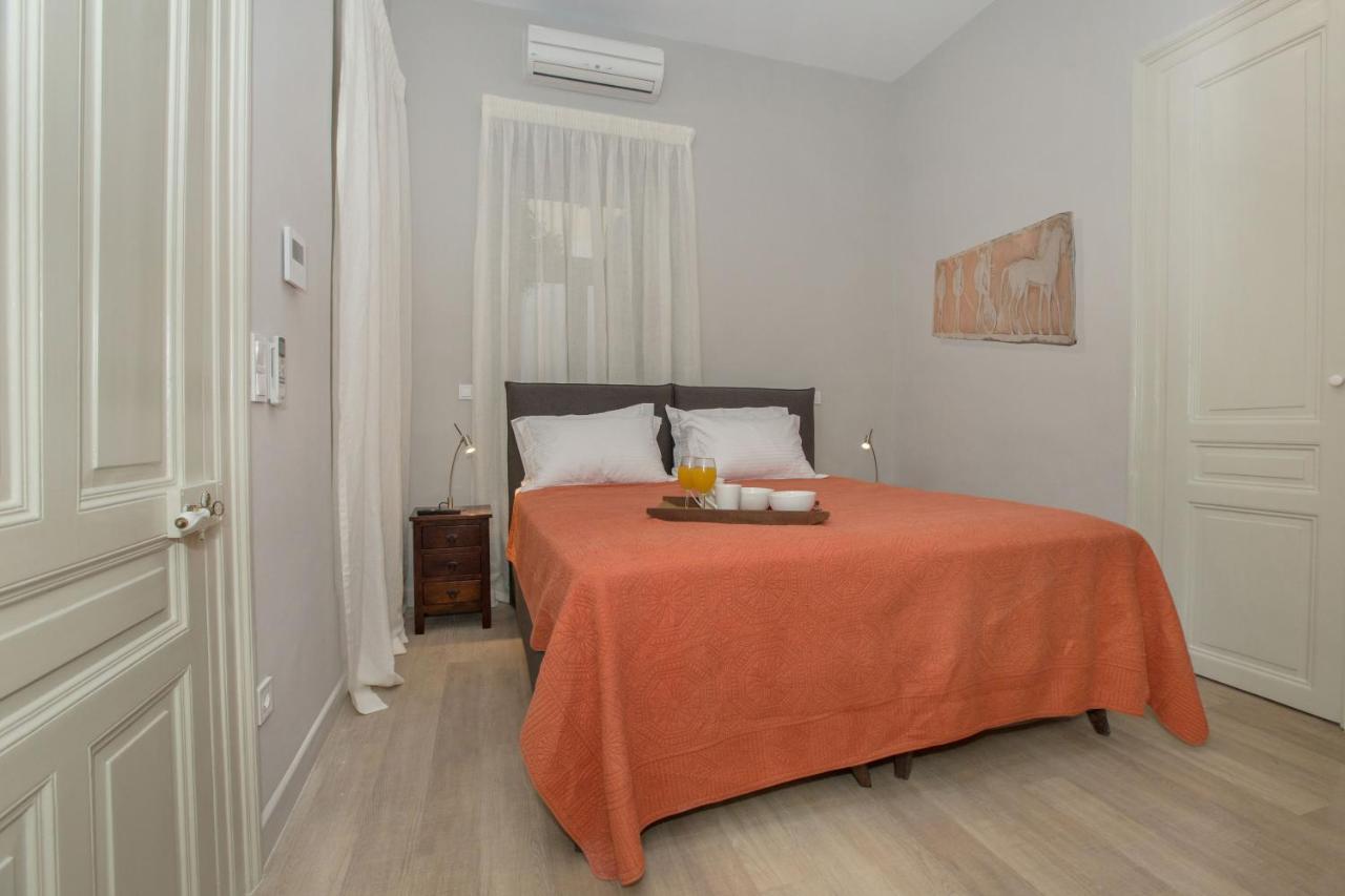 Sophisticated Apartment In Syntagma By Ghh Ateny Zewnętrze zdjęcie